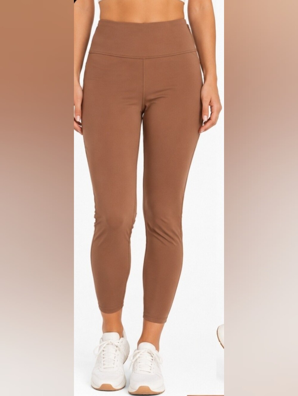 All in Motion Women’s High-Rise 7/8 Workout Leggings – Size M